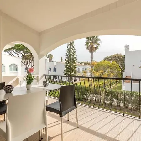 Apartmán Vale Do Garrao Sleeps 4 Air Con Wifi Vale do Lobo